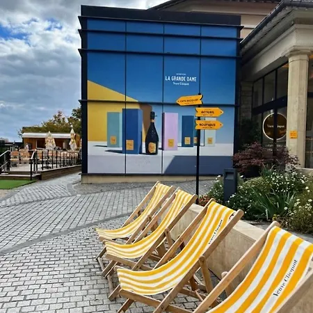 Le Cliquot - Maison - - Jardin - Parking Gratuit فيلة رانس